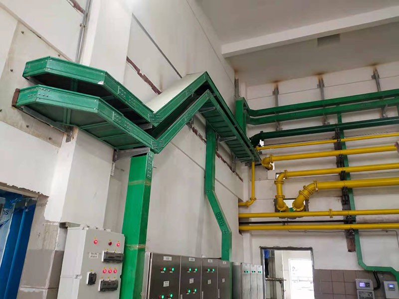 �������|���